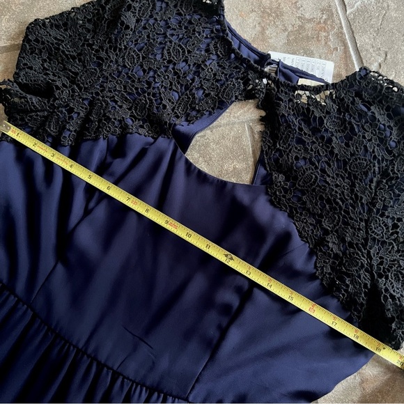 ⭐️BOGO FREE⭐️ URBAN OUTFITTERS Pins and Needles Navy and black NWT size L - Picture 10 of 14